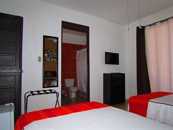 Jaco Lodge Quiet Hotel 外观 照片